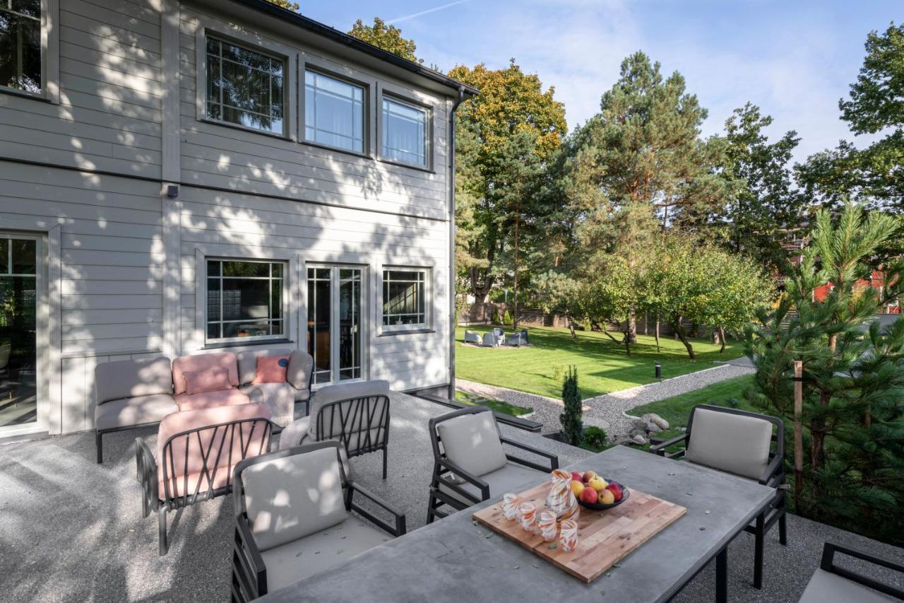 Pine Forest River Villa: Shared Interwar Retreat Near Old Town Kaunas Exterior photo